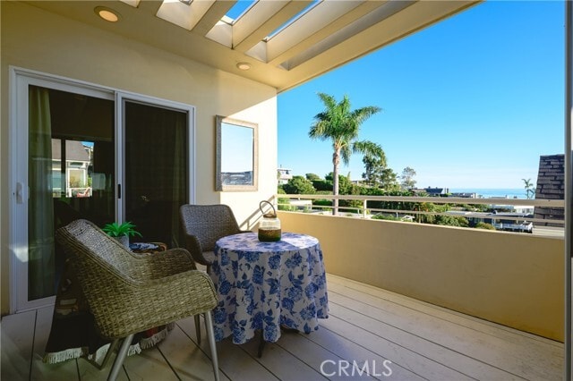 Building Photo - 883 Katella St