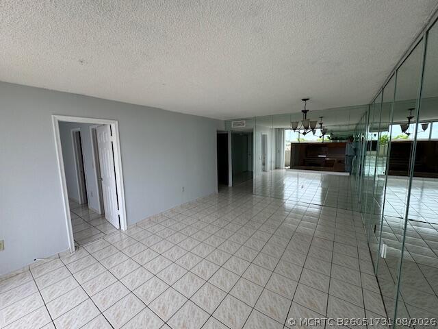 Building Photo - 10000 NW 80th Ct