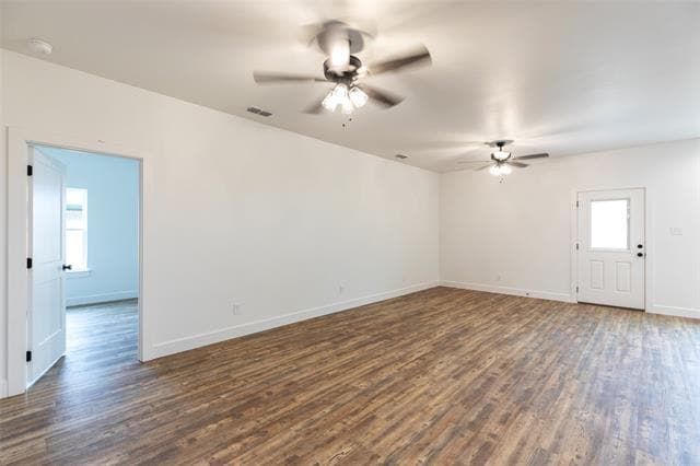 Building Photo - 8009 Sawdust Trl