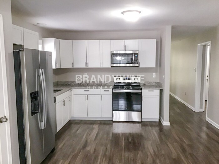 Building Photo - 1033 Nolan Ln