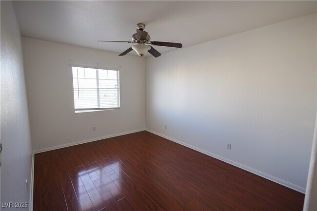 Building Photo - 7873 Laurelton Pl