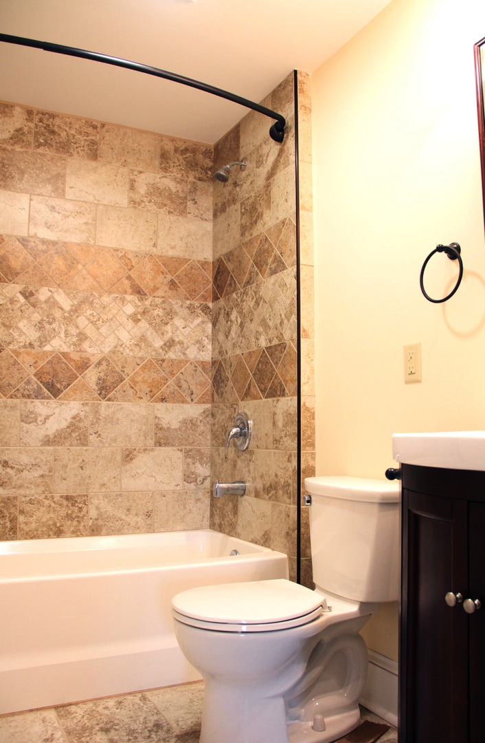 Building Photo - 48 N Champlain St