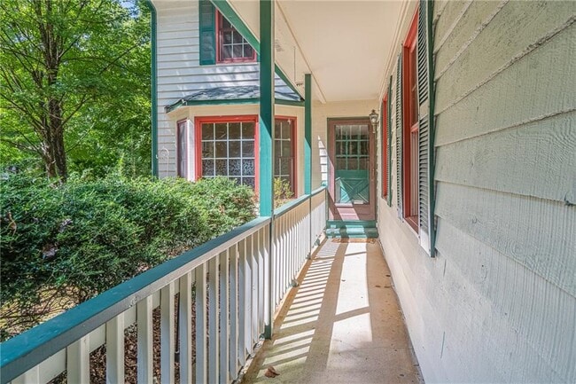 Building Photo - 1610 Branch Valley Dr