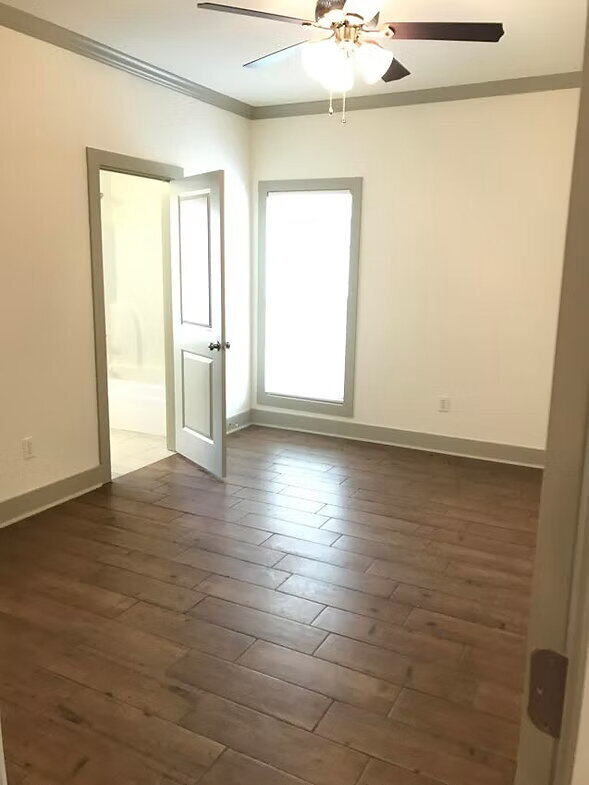 Building Photo - 3BR/3Ba Home w/Fenced Side Yard, Close to MSU :: Available August 6th