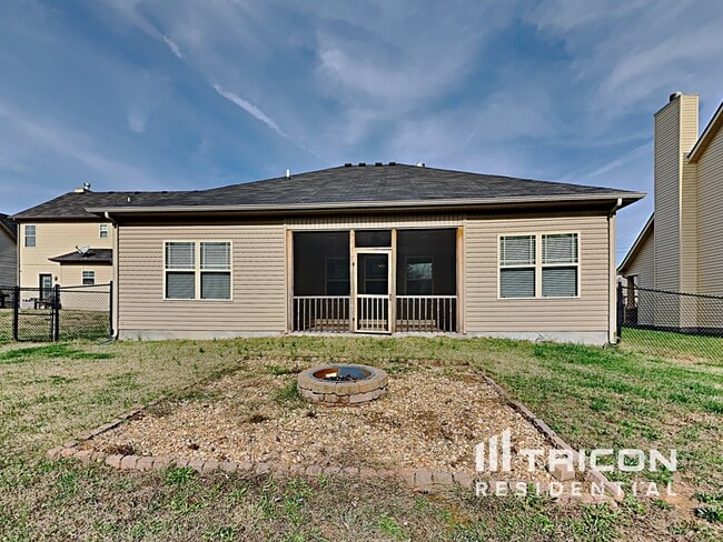 Building Photo - 1008 Harper Dean Wy