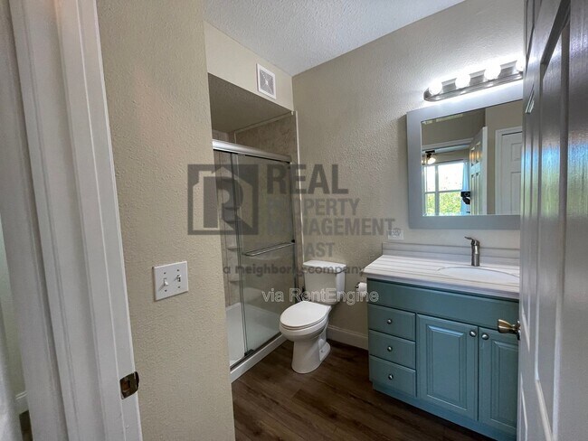 Building Photo - 11550 Villa Grand