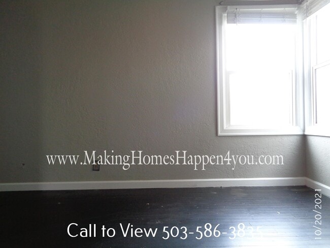 Building Photo - 1830 24th St NE