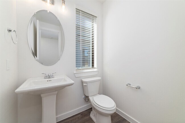 Building Photo - 3265 Loam Ln