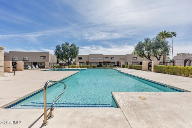 Building Photo - 6829 E Osborn Rd