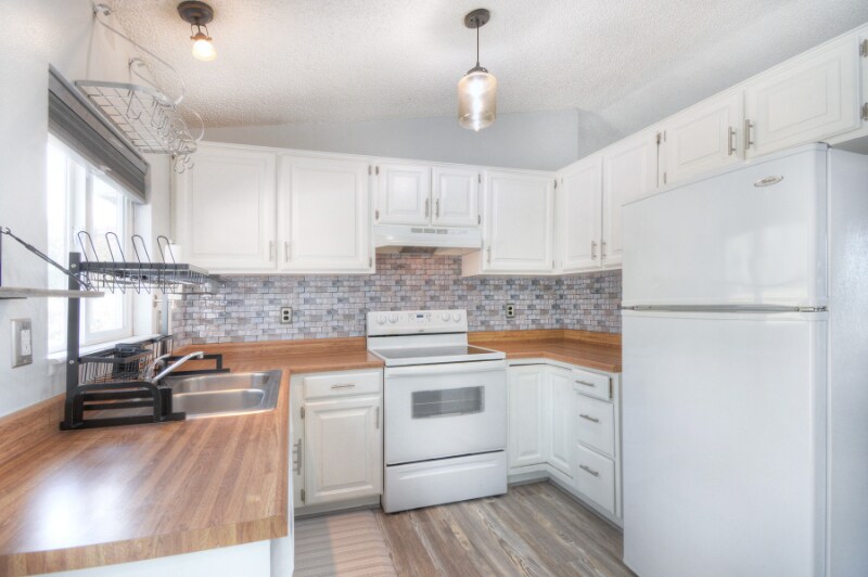 Building Photo - 5550 Montgomery Terrace