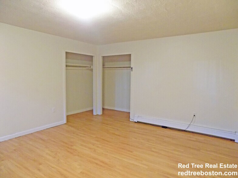 Building Photo - 2045 Commonwealth Ave