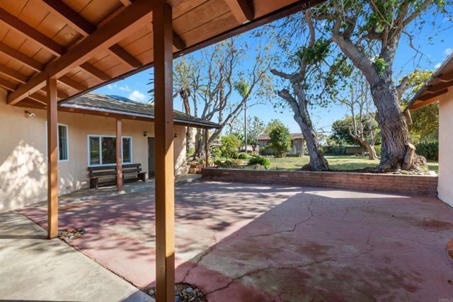 Building Photo - 513 Canyon Dr