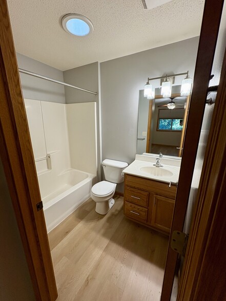 Master Bathroom - 1710 Menomonie St