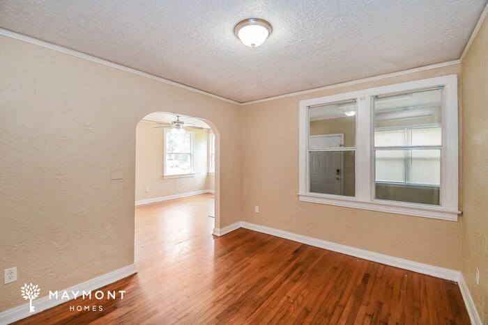 Building Photo - 339 Sunset Dr