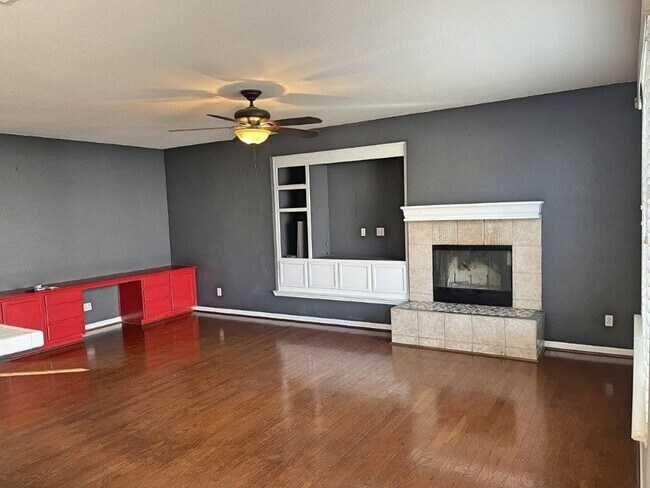 Building Photo - 1436 Bello Dr