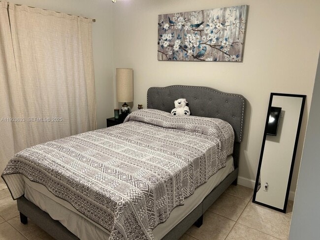 Building Photo - 14026 SW 151st Ct