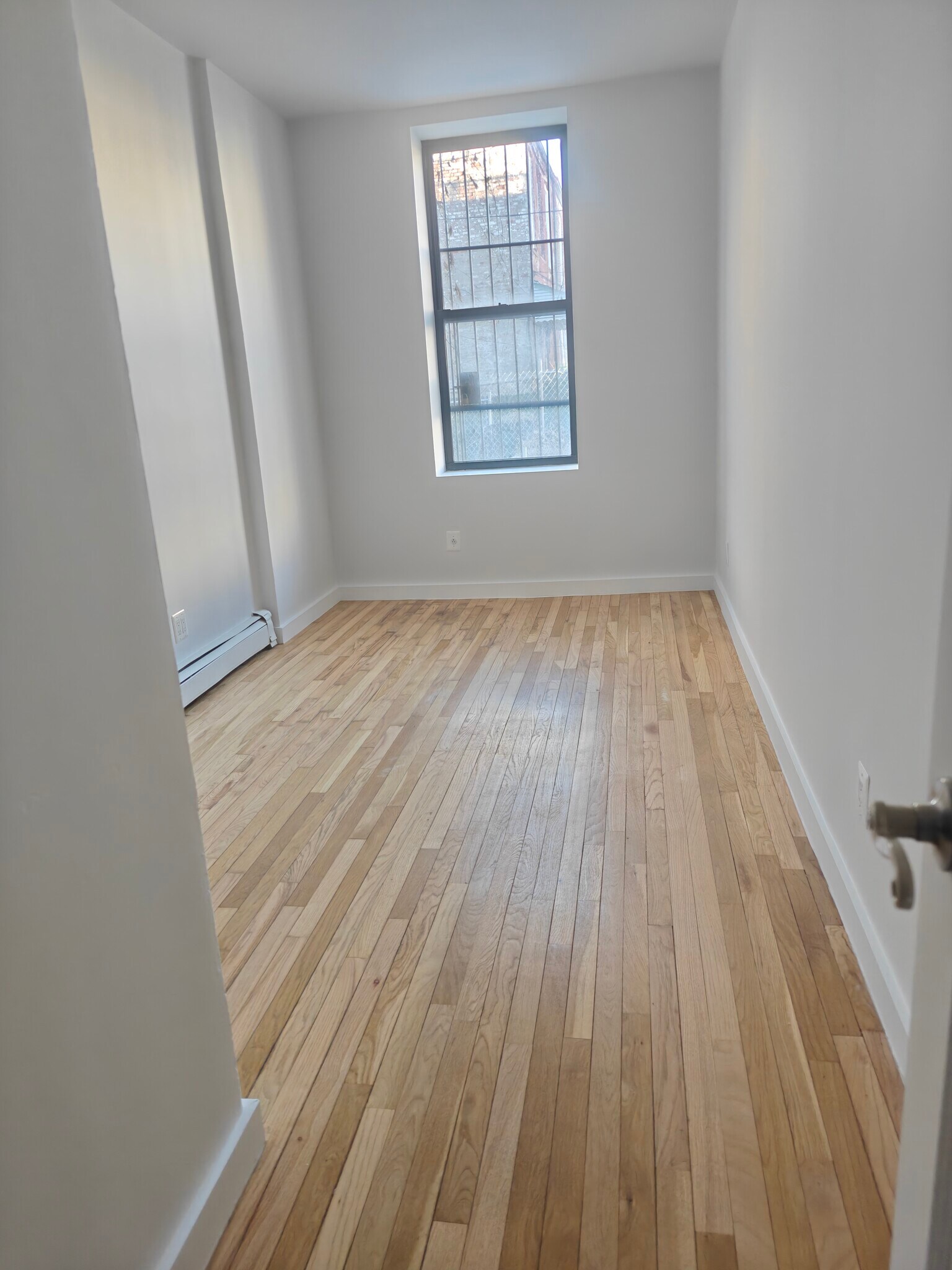 Building Photo - 2401 Tilden Ave