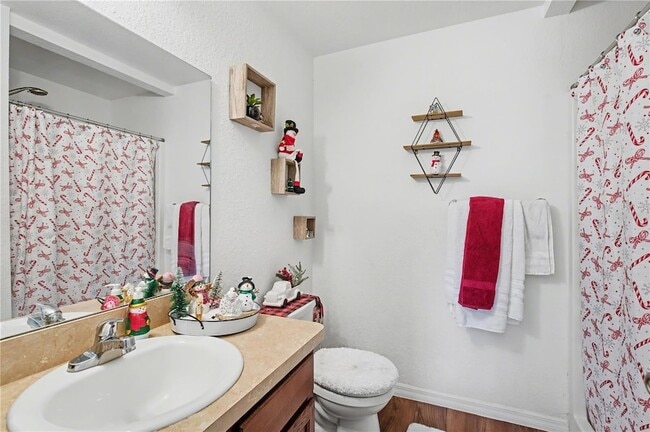 Building Photo - 1510 SE 35th Ave