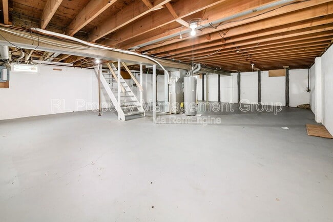 Building Photo - 259 Amfield Ct