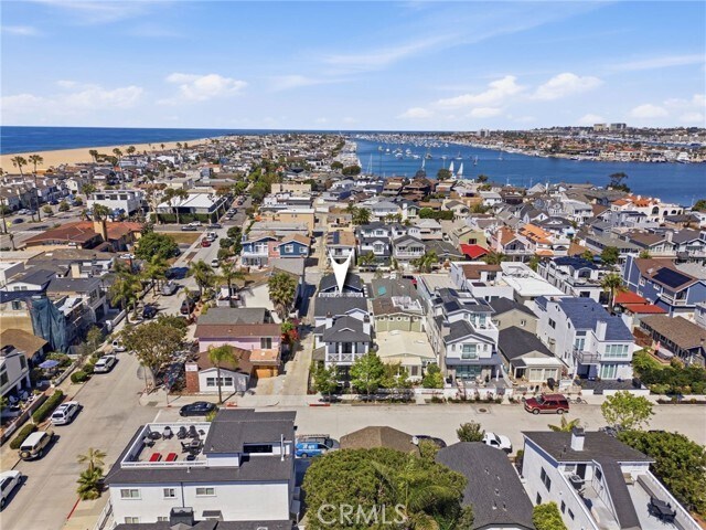 Building Photo - 305 Montero Ave