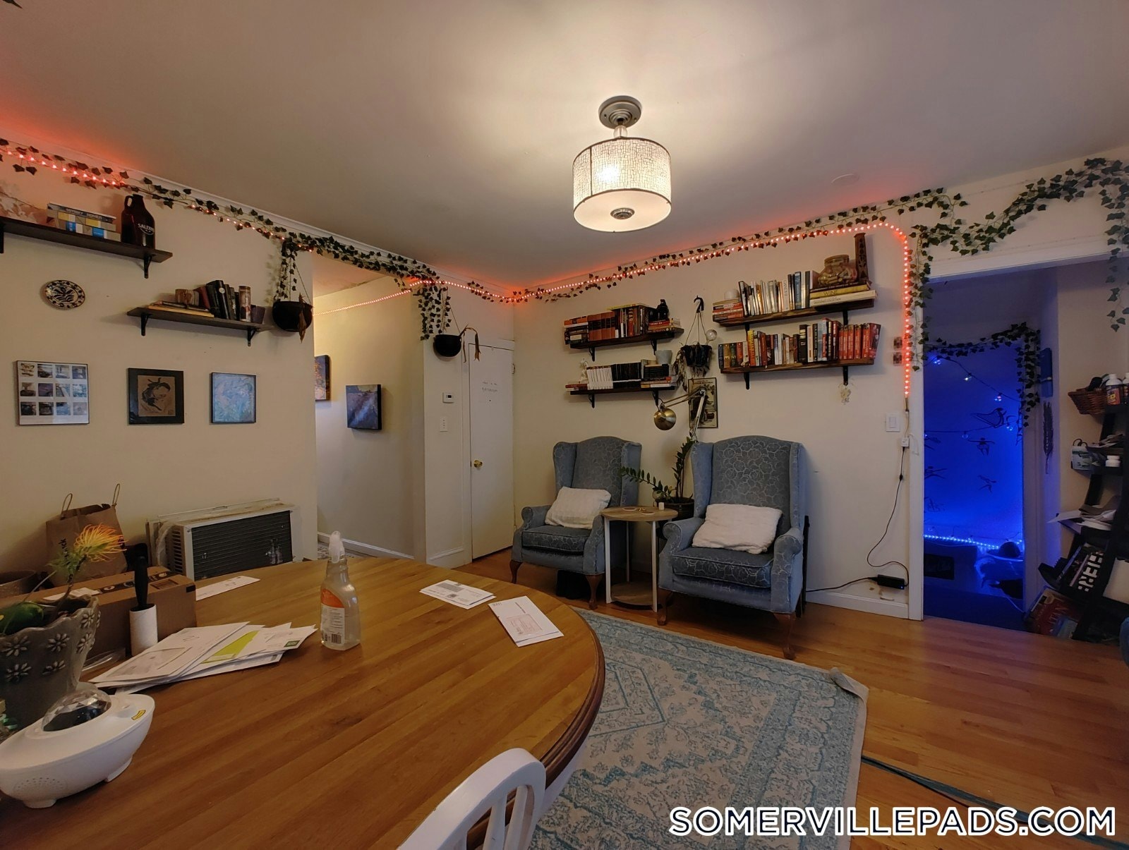 Building Photo - 9 Medford St