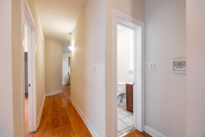 Building Photo - 1226 N Dearborn St