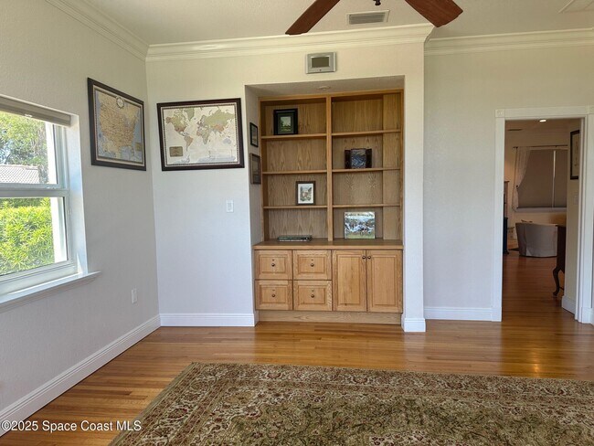 Building Photo - 1613 Indian River Dr