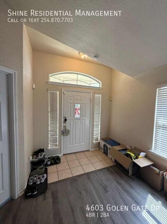 Building Photo - 4603 Golden Gate Dr