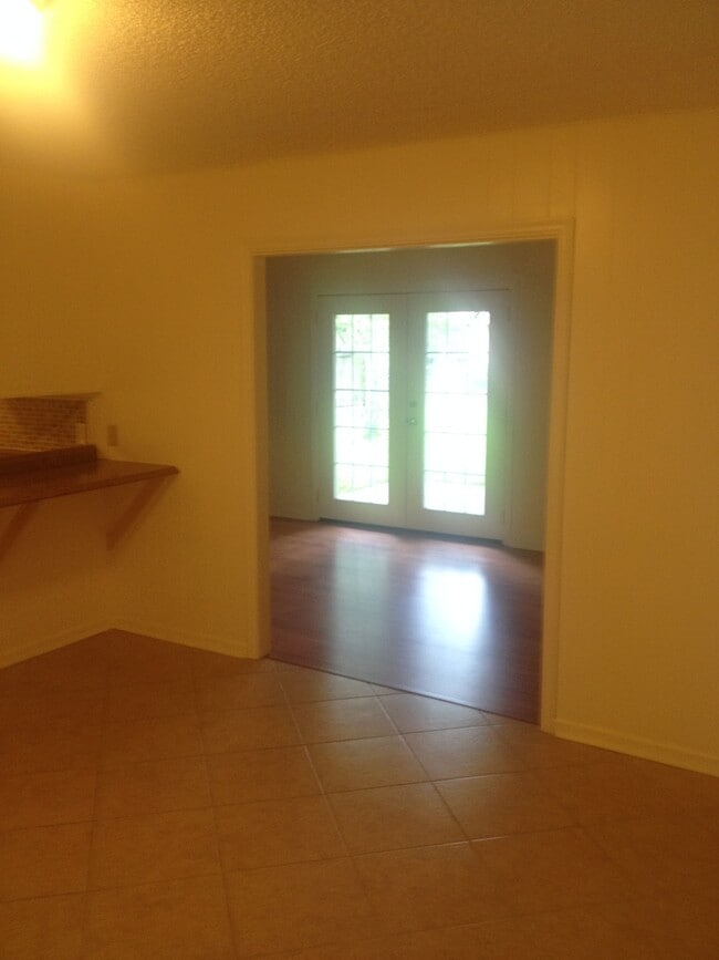 Building Photo - 1767 Peck Dr