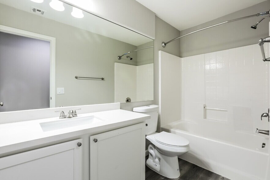 Building Photo - 5213 N Concho Heights St