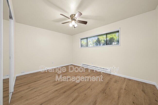 Building Photo - 834 S 72nd St
