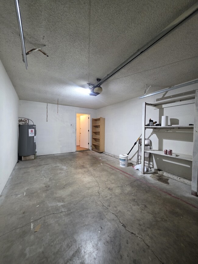Building Photo - 954-MHH954 Capitol St NE