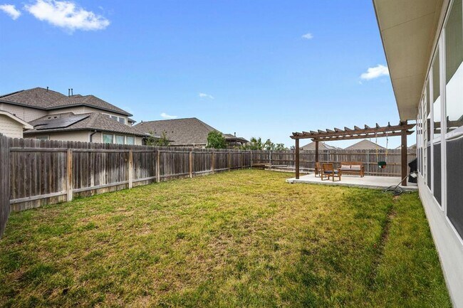 Building Photo - 166 Coronella Dr
