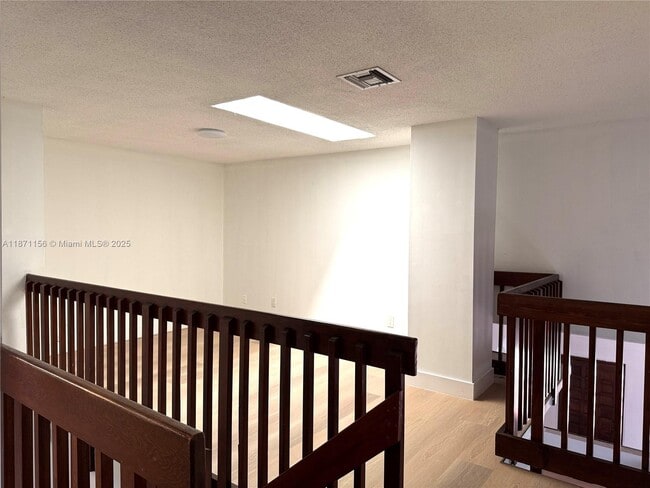 Building Photo - 2732 W 54th St
