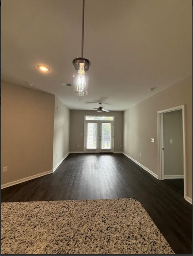 Building Photo - 5630 Lucas Ct