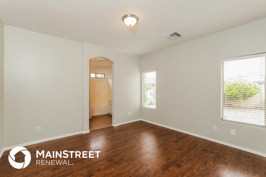 Building Photo - 12914 W Rosewood Dr