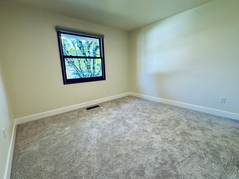 Bedroom #1 - 11965 NW Oatfield Ct