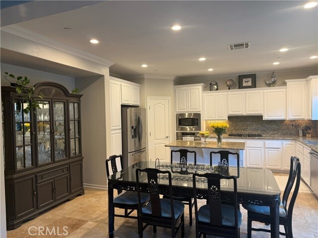 Building Photo - 18 Paseo Canos