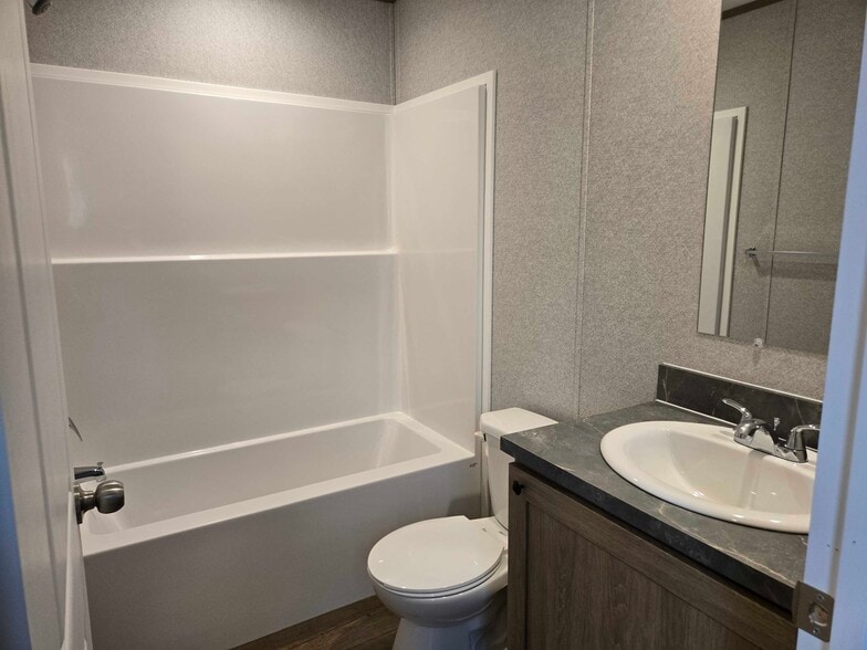 Building Photo - 3510 N 9th St