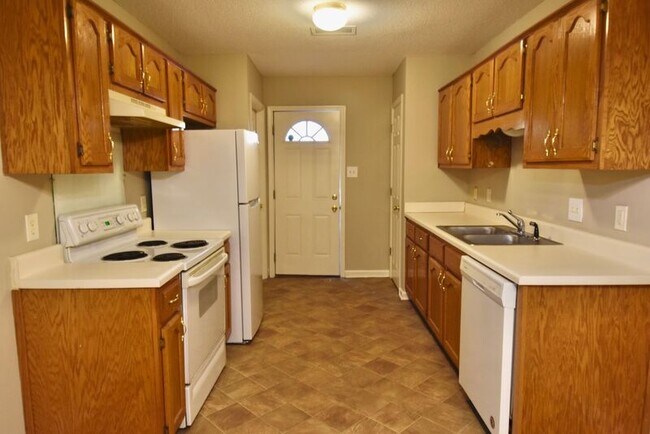 Building Photo - 1514 Estacada Way