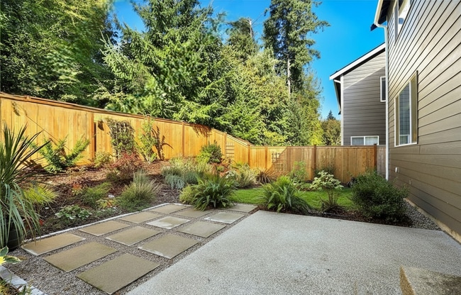 Building Photo - 4350 Nettle Dr SE