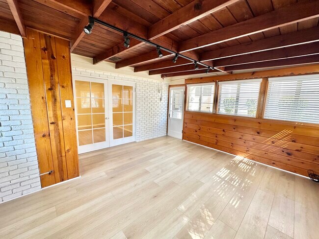 Building Photo - 2544 N Keystone St