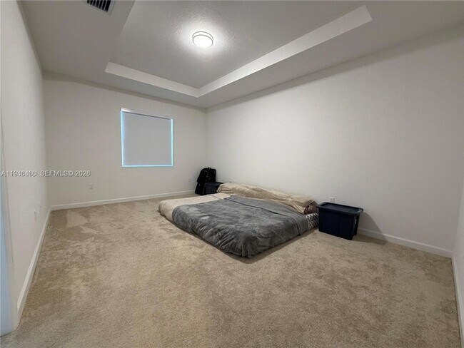 Building Photo - 145 SW 184th Ave