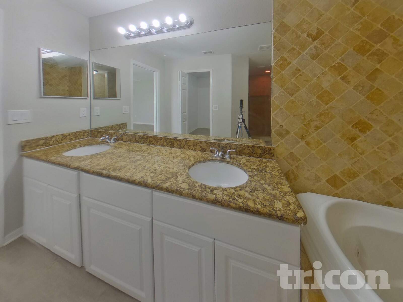 Building Photo - 1044 Darlington Ct