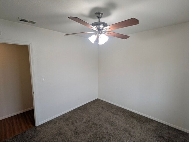 Building Photo - 4 Bed / 3 Bath with bonus room - Single Story Home in El Cajon