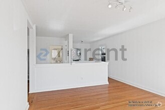 Building Photo - 928 60th St