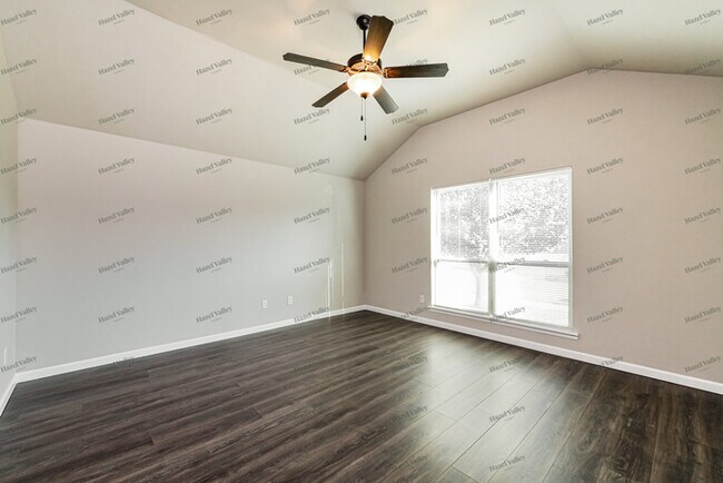 Building Photo - 1225 Hickory Creek Dr