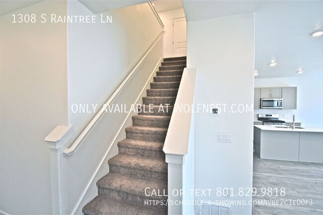 Building Photo - 1308 S Raintree Ln