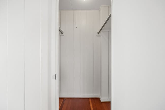 Building Photo - 1608 Makamua St