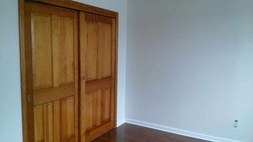 Building Photo - 138 Marsellus Pl